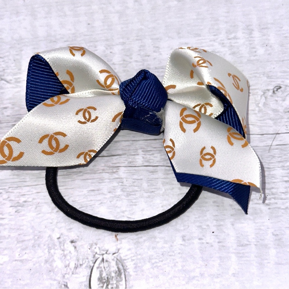 Louis Vuitton fabric hair tie. Unbranded. NEW.
